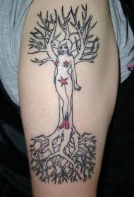 Ramenní minimalistický strom s tetováním nahé dívky