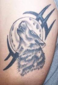 肩膀黑色灰狼紋身狼與月亮紋身