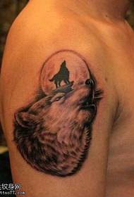 ຮູບແບບ tattoo wolf ຫົວ