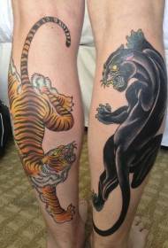 nating baka sa estilo sa Asya nga daghang kolor tigre ug itom nga panther sa parisan sa tattoo