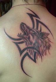 የolfልፍ Tattoo ንጣፍ ንድፍ-ተመለስ የጎልፍ ጭንቅላት Wolf Tattoo ስርዓተ-ጥለት