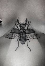 Vynikajúci náčrt motýľ vzor tetovanie