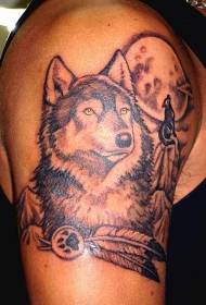 肩の茶色の月と狼のタトゥーパターン
