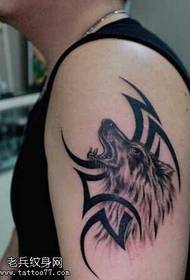 Arm wolf head tattoo pattern