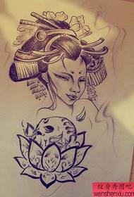 Ang tattoo show, inirerekumenda ang isang itim at puting geisha tattoo manuskrito