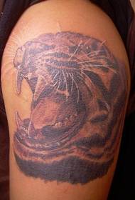 Shoulder Roaring Tiger Tattoo Pattern