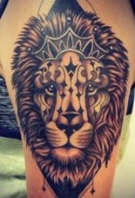 Lion tattoo pattern 10 various tattoo style lion tattoo patterns