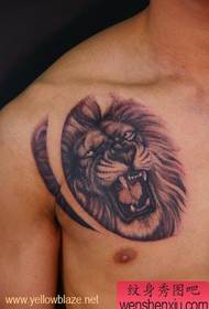 patrón de tatuaxe de león: patrón de tatuaxe de cabeza de león de peito