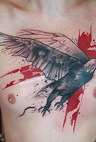krūšu tintes ērgļa tetovējuma modelis