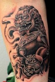 Modèle de tatouage lion et crâne de style chinois