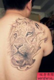 good-looking lion head tattoo pattern