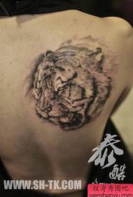 мъжки рамене готин популярен модел на татуировка на главата на тигър