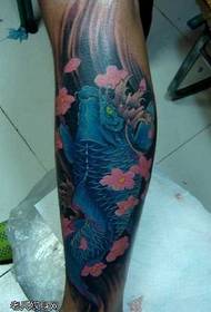 benblåt blæksprutte tatoveringsmønster