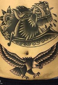 patrón de tatuaje de águila lobo del vientre