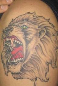 pečių žalios akys riaumojančio liūto galvos tatuiruotės modelis