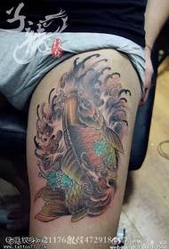 Chinese mokhoa oa koi oa tattoo oa setso