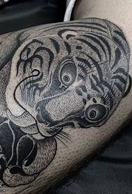 leg tattooed tiger tattoo pattern