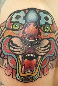 Arm Color tiger tattoo pattern