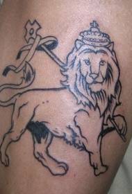 simple black line lion and crown tattoo pattern