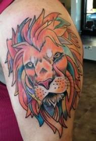 boys painted on the arm painted watercolor sketch creative domineering lion tattoo pattern