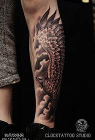 Tatuaj de vultur pe vițel