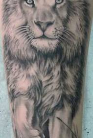 腿獅子紋身圖案