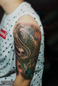 lengan pola tato tradisional Cina Squid