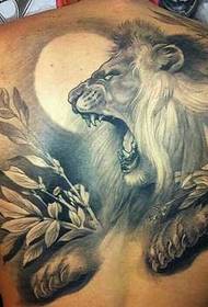 back domineering lion tattoo pattern