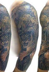 a very popular downhill tiger tattoo pattern 129442 - popular classic shawl tiger tattoo pattern