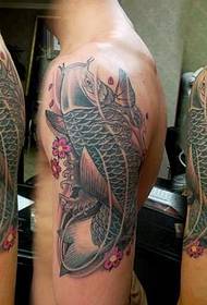 patrón de tatuaxe de calamar negro de brazo