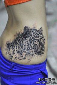 skønhed talje en sort grå leopard tatovering mønster