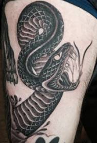 хлопчыкі руку на чорнай кропцы шыпа абстрактная лінія малюнка татуіроўкі змей