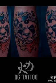 picioarele sunt foarte populare model de tatuaj Panda