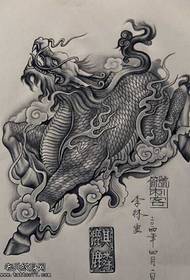 manuscrito patrón de tatuaje animal feroz tradicional