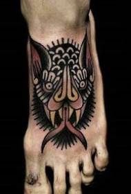 tradiční tetování vzor tradiční tetování vzor různých částí těla 131807 - tetování velkých pavouků _ sada 9 krásných fotografií tetování pavouků