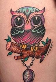 мати вдячну або дуже милу і дуже милу татуювання сови татуювання