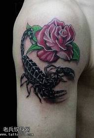 scorpion ແຂນເພີ່ມຂຶ້ນຮູບແບບ tattoo