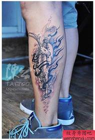 noha populární klasický jelen tetování vzor
