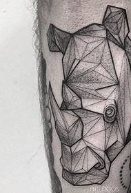 neodoljivi geometrijski dizajn tetovaža životinja djeluje