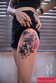 girl's leg is very popular rabbit tattoo pattern