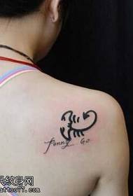shoulder line scorpion tattoo pattern