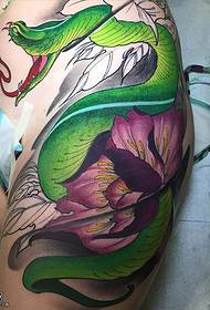 Hip Green Snake Lotus Tattoo-Muster