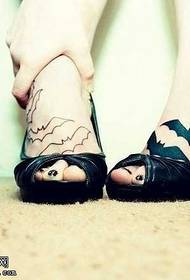 foot bat tattoo pattern