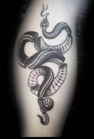 stara škola crna rastrgana zmija tetovaža uzorak