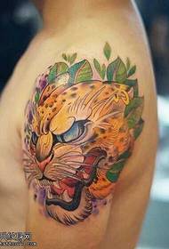 Big color leopard tattoo pattern