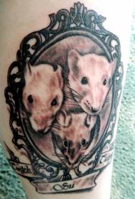 tri uzoraka tetovaže portreta miša 134637-stari školski nož s uzorkom tetovaže miša