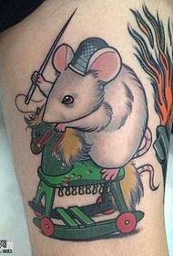 leg white mouse tattoo pattern