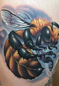 thigh realistic bee tattoo pattern