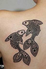 ຮູບແບບ tattoo goldfish shoulder totem