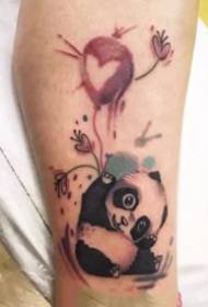 satu set desain tato kecil yang kreatif tentang panda